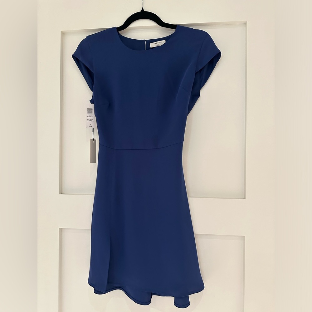 💙 price drop ⬇️ Babaton Hamptons dress